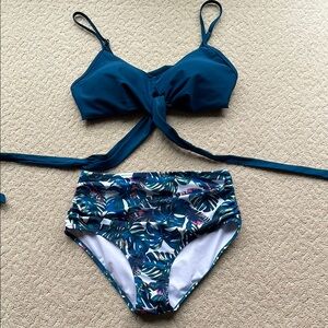 Teal Tropical Print Women's Bikini Set